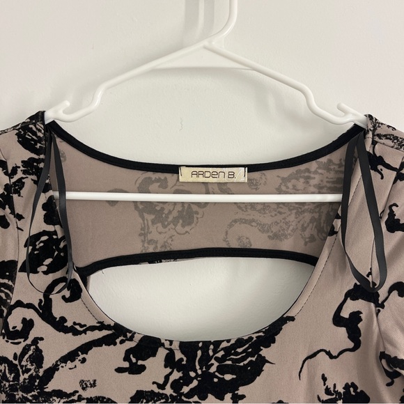 Arden B Mini Dress - Picture 3 of 7